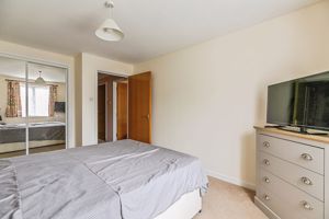 BEDROOM- click for photo gallery